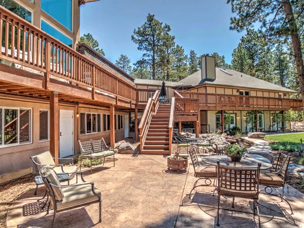 The Hideaway Inn and Conference Center — gallery preview 1